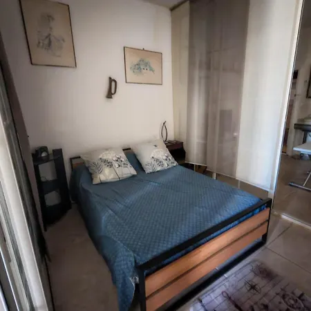 Style Loft Avec Jacuzzi A 150m De La 土伦