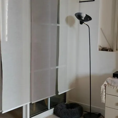 Daire Style Loft Avec Jacuzzi A 150m De La