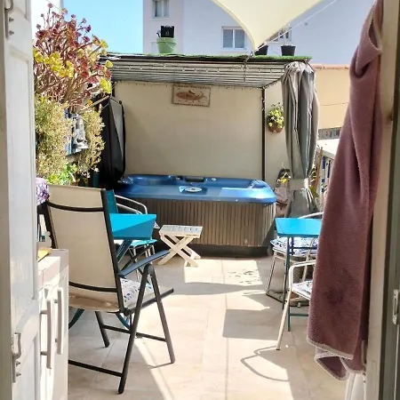 Daire Style Loft Avec Jacuzzi A 150m De La Toulon